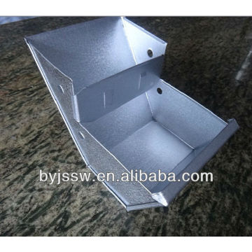 Alimentadores de conejo de metal galvanizado brillante